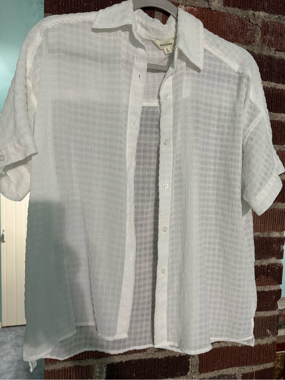 Max Studio White Short-Sleeve Button-Down Shirt